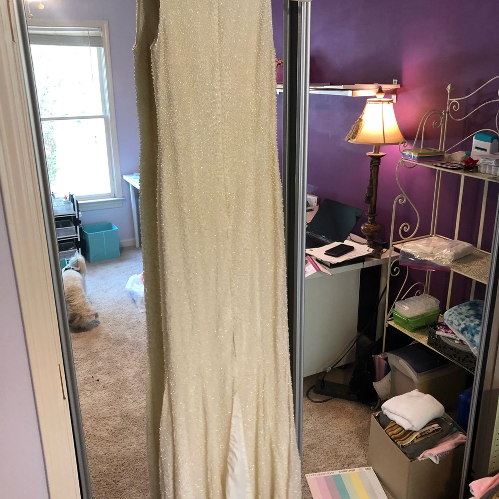 Pearled and beaded formal dress - Picture 6 of 7